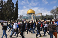 شاهد: المزيد من الصور والفيديو لمسيرة الدراجات النارية (عالأقصى يا شباب) 